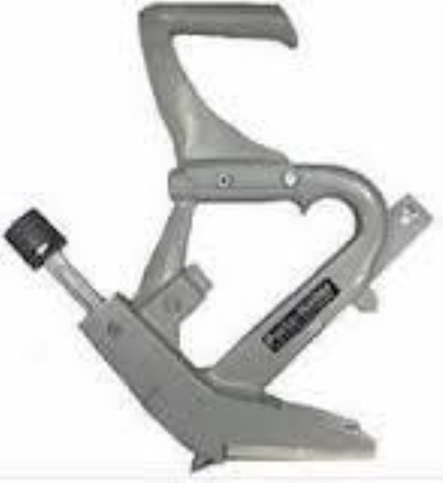 Rental store for NAILER,HARD FLOORING MANUAL in Green Bay WI